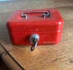 Vintage Brabantia Geldkistje/Spaarpotje Jaren '60 + sleutel, Verzamelen, Spaarpotten, Ophalen of Verzenden, Gebruikt, Metaal of Blik