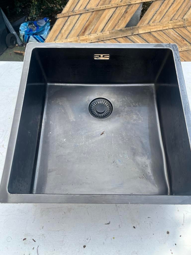 Mooie zwarte spoelbak met ontstopper, Overige typen, Ophalen of Verzenden, Gebruikt, Zwart