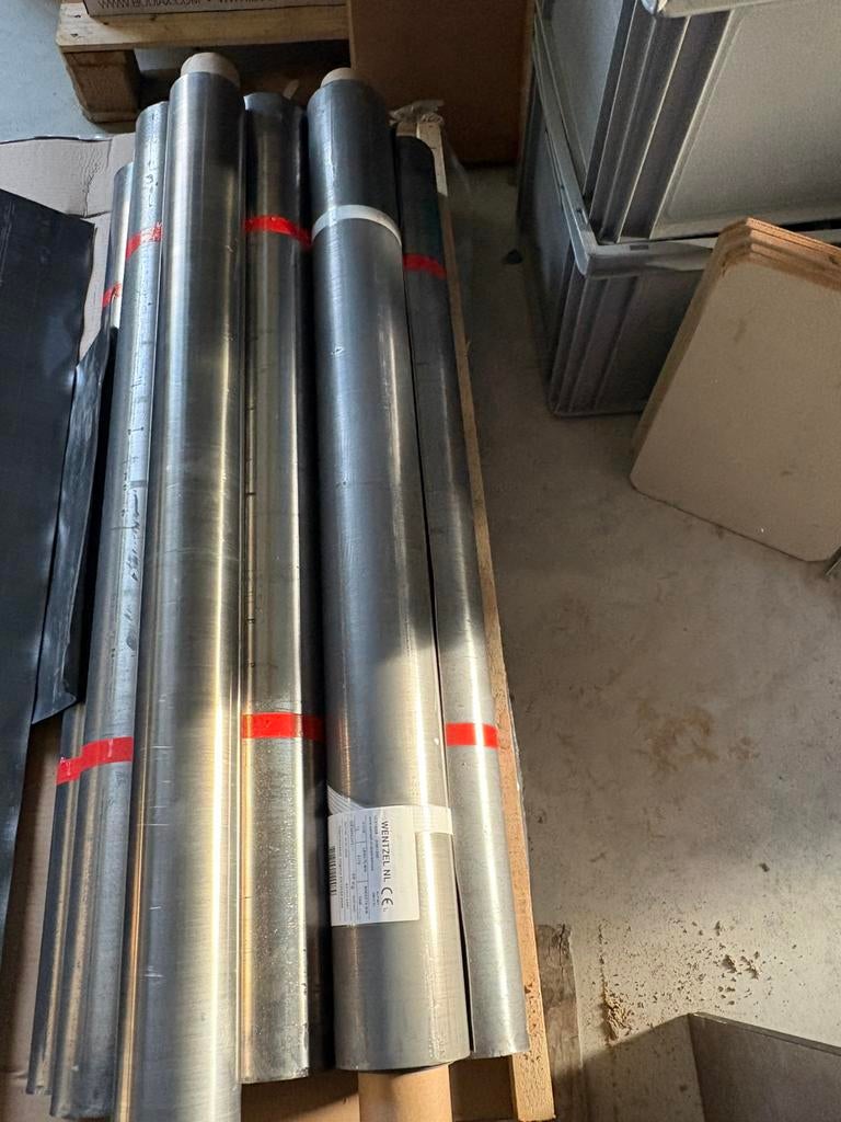 Te koop, Wentzel rol lood 12 ponds, Doe-het-zelf en Verbouw, Metalen, Ophalen, Nieuw