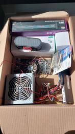 Doos vol elektronica en computer onderdelen, Computers en Software, Overige Computers en Software, Ophalen, Gebruikt