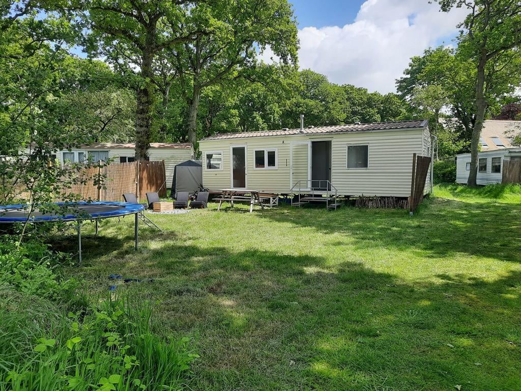 Nette stacaravan te huur op camping bakkum (kust)