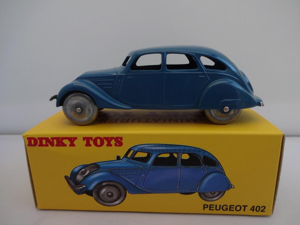Peugeot 402 blauw nr: 24K van Dinky Toys 1:43, Ophalen of Verzenden, Nieuw, Auto, Dinky Toys