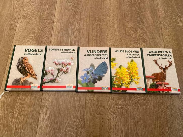 Natuurboeken Postcode Loterij - Complete Set, Boeken, Natuur, Zo goed als nieuw, Natuur algemeen, Ophalen of Verzenden