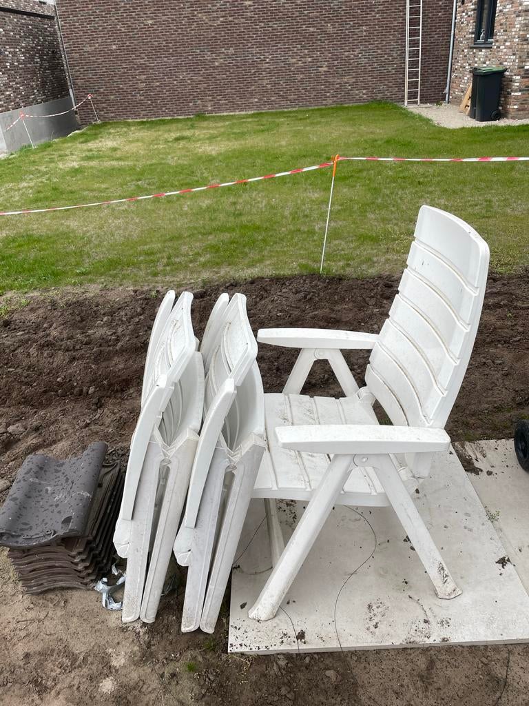 Witte kunststof tuinstoelen, inklapbaar, Tuin en Terras, Ophalen, Gebruikt, Kunststof, Inklapbaar