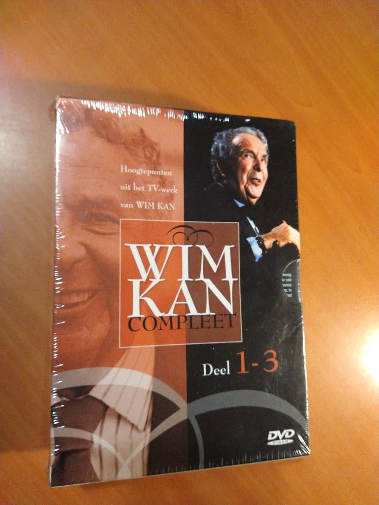 3-DVD Wim Kan Compleet. Deel 1 - 3. Nieuw in de verpakking, Alle leeftijden, Ophalen of Verzenden, Nieuw in verpakking, Stand-up of Theatershow