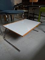 Vintage bijzettafeltje, bedtafel, plantentafel, salontafel, Ophalen