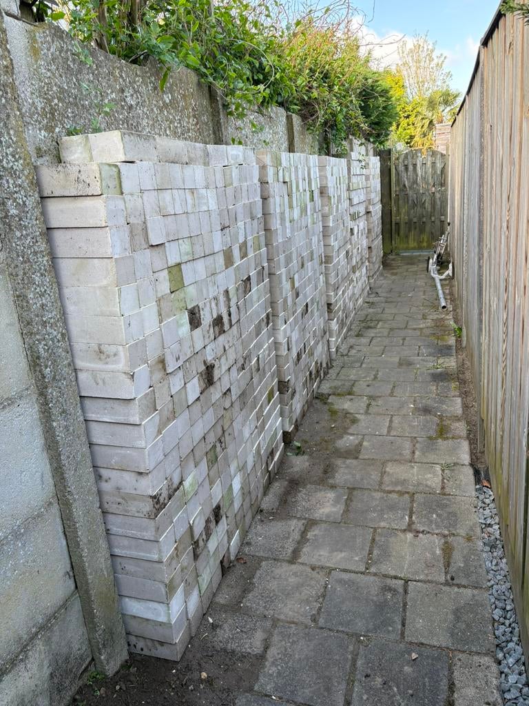 GRATIS AF TE HALEN, Ophalen of Verzenden, Zo goed als nieuw, Kalkzandstenen