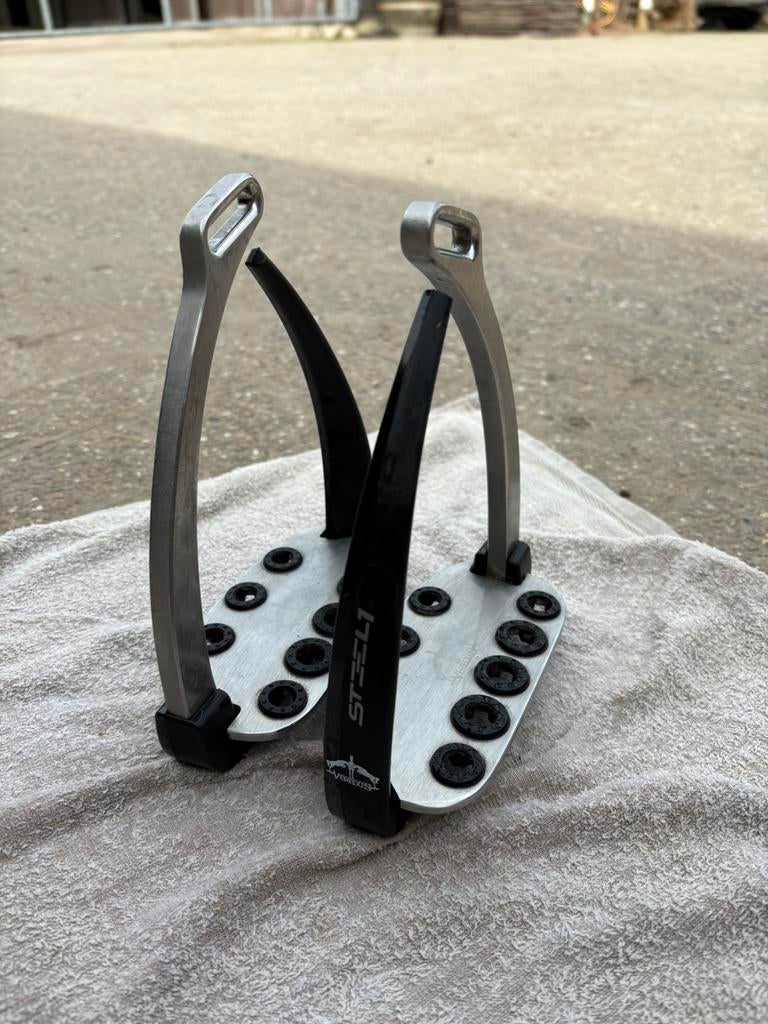 Veredus vita veiligheids beugels, Dieren en Toebehoren, Paarden en Pony's | Hoofdstellen en Tuigage, Ophalen of Verzenden, Zo goed als nieuw