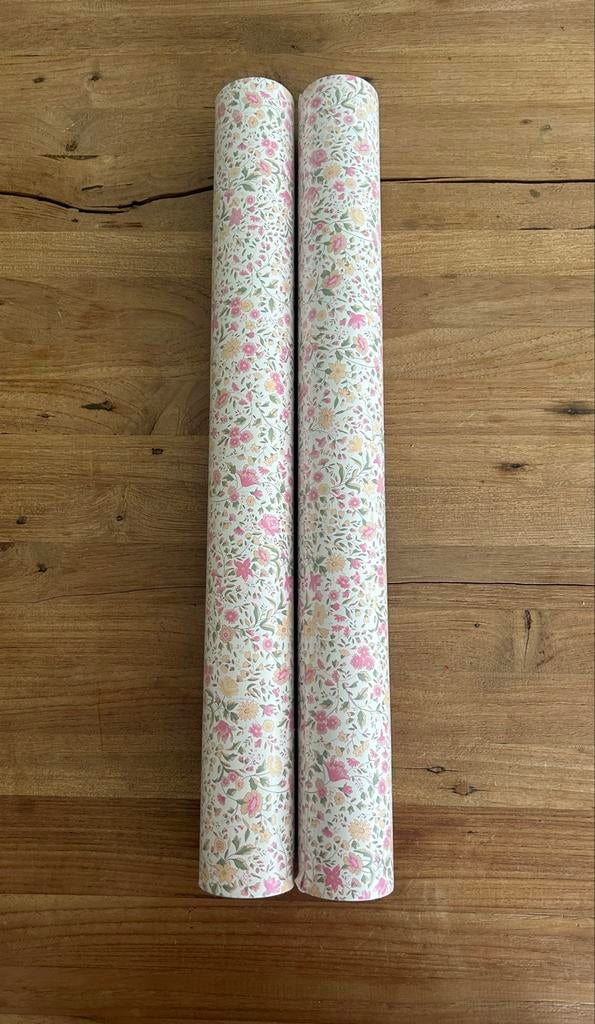 Twee rollen bloemenbehang, roze en geel/oranje, Ophalen, 10 tot 25 m², Bloemenprint