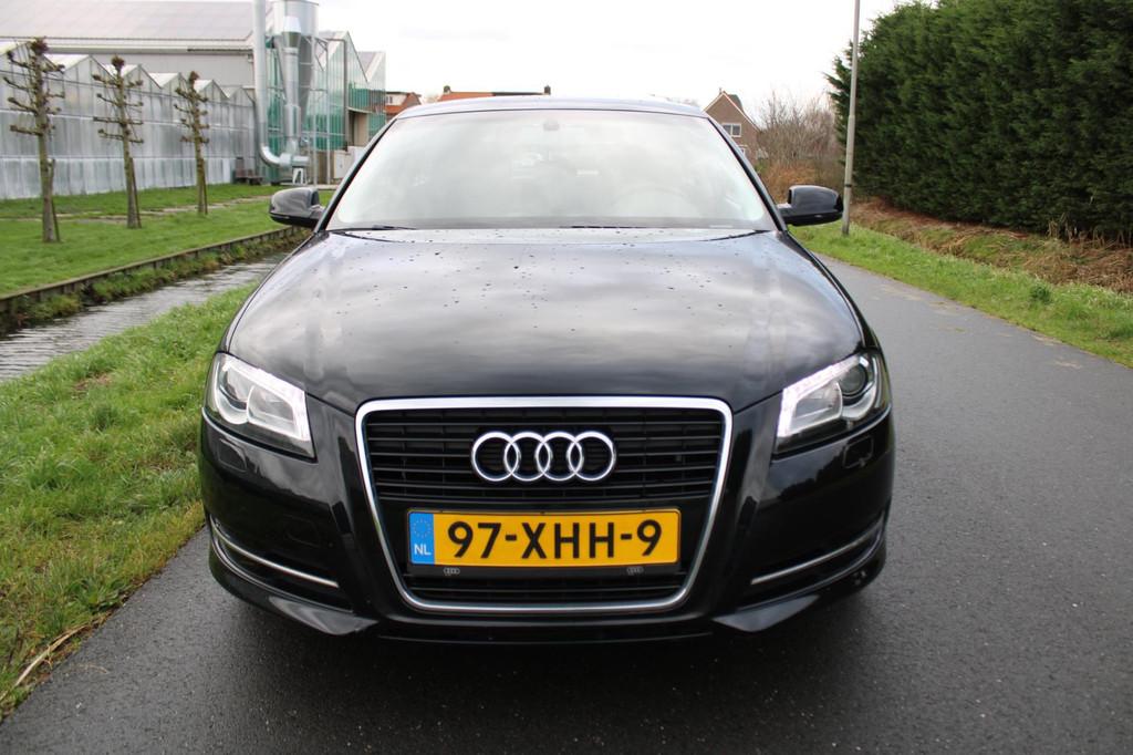 Audi A3 1.2 TFSI Attraction Advance, Auto's, Voorwielaandrijving, Euro 5, Gebruikt, 4 cilinders