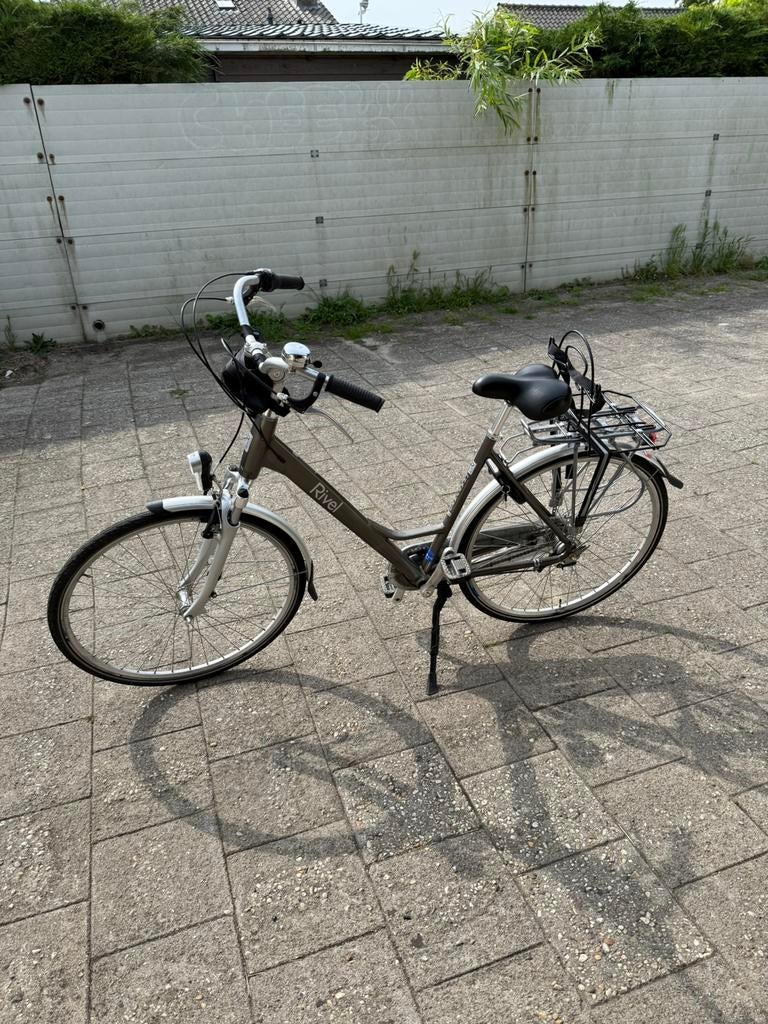 Fiets, Fietsen en Brommers, Ophalen, Zo goed als nieuw, Handrem