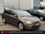 Peugeot 308 SW 2.0 BlueHDI Blue Lease Executive NAVI/PANO/CR, Auto's, Peugeot, Stof, Gebruikt, Euro 6, 4 cilinders