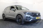 Volkswagen Touareg 3.0 TDI R-Line |Pano|Trekhaak|Achterbank, Auto's, Automaat, 15 km/l, Gebruikt, 241 €/maand