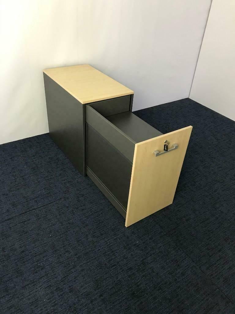 2 x Steelcase ladekast, ahorn/antraciet, Huis en Inrichting, Kasten | Ladekasten, Ophalen, Gebruikt, 50 tot 100 cm, 3 of 4 laden