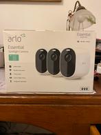 Arlo Essential Spotlight Camera - 3-pack (Nieuw in doos), Ophalen of Verzenden, Nieuw, Buitencamera