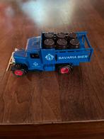 2 model auto’s van Lledo Classic-Cars, Ophalen of Verzenden, Auto