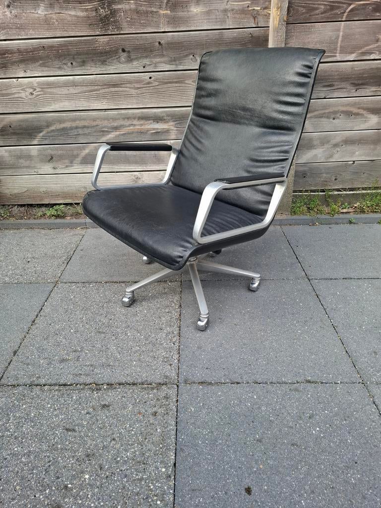Design klassieker delta 2000 stoel fauteuil/bureaustoel, Huis en Inrichting, Ophalen, Eén