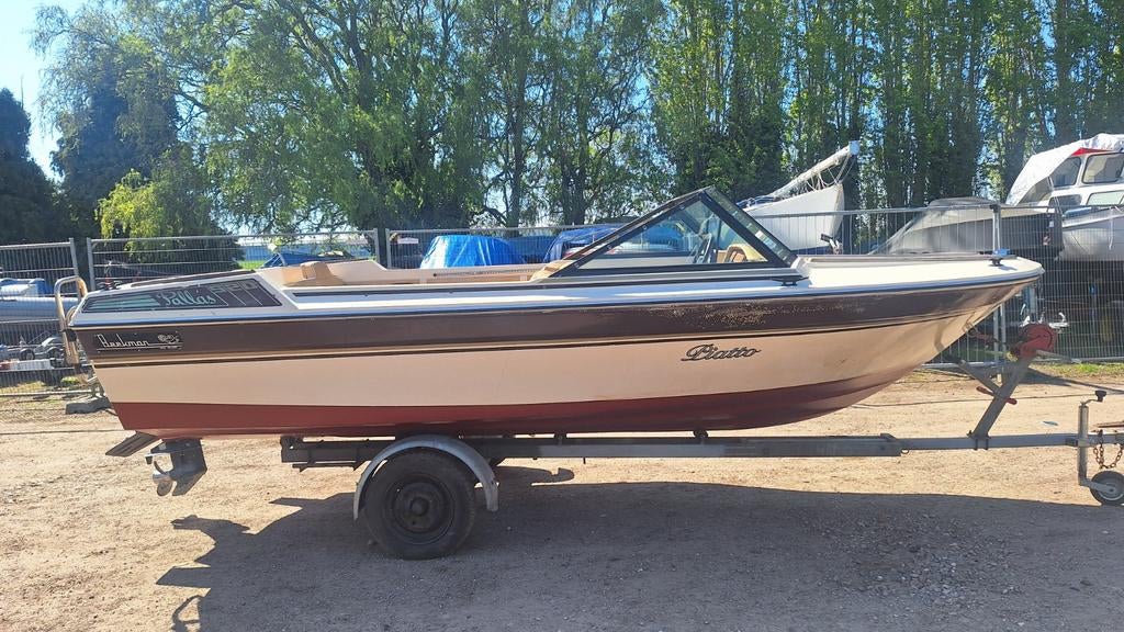 Beekman pallas 520 + trailer + 30pk, Ophalen, Minder dan 70 pk, 3 tot 6 meter, Buitenboordmotor