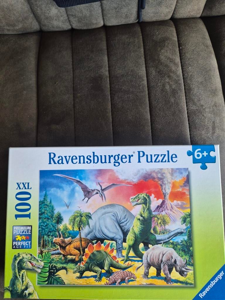 Ravensburger XXL 100 stukjes dinosaurus puzzel, Ophalen of Verzenden, Meer dan 50 stukjes, Zo goed als nieuw, 6 jaar of ouder