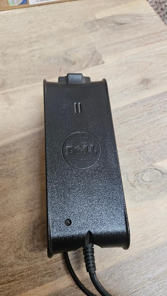 Dell 90W laptop adapter, Computers en Software, Laptop-opladers, Ophalen of Verzenden, Gebruikt, DELL