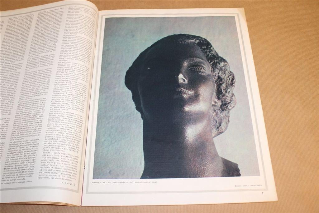 Oud Pools Kunsttijdschrift. Polska. 1973., Ophalen of Verzenden, Gelezen