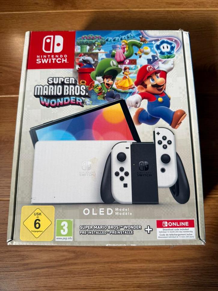 Nintendo switch, Spelcomputers en Games, Spelcomputers | Nintendo Switch, Zo goed als nieuw, Switch Original, Met 2 controllers