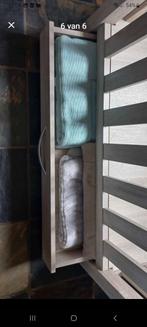 Box, Ophalen, Zo goed als nieuw, Vierkant, In hoogte verstelbaar