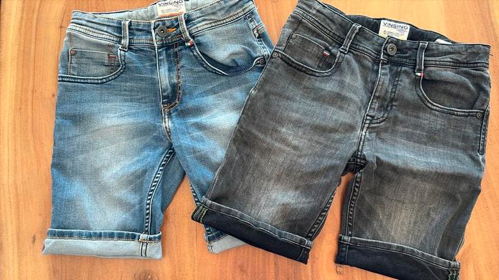 Ser van 2 spijkerbroeken (kort) van Vingino maat 146, Kinderen en Baby's, Kinderkleding | Maat 146, Gebruikt, Jongen, Broek, Ophalen of Verzenden