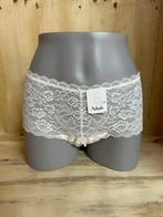Aubade shorty string maat 44 model hk70, Aubade, Verzenden, Wit, Broekje of Short