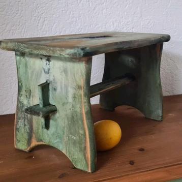 Vensterbankje decoplateau opstapje Mini tafeltje vintage  beschikbaar voor biedingen