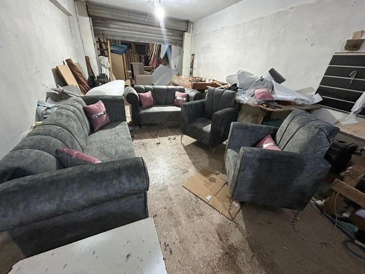 Nieuwe 4 stuk set bank Shumway - Hoge Kwaliteit 6 kussen!!, Huis en Inrichting, Banken | Complete zithoeken, Nieuw, Metaal, Stof