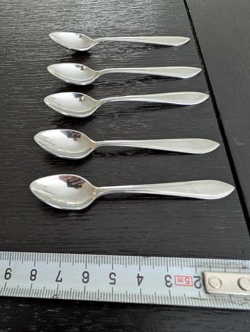 advocaatlepeltjes  5 stuks (lengte 8 cm) merk Inoxa beschikbaar voor biedingen