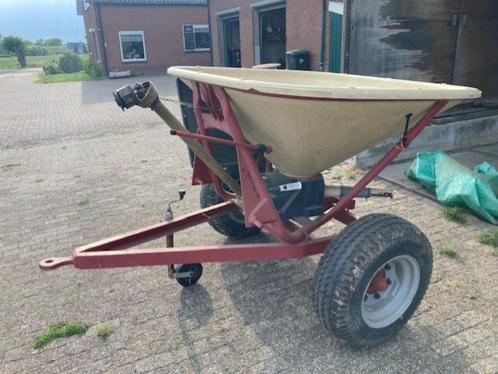 Vicon kunstmeststrooier, hoog kipper, weide pomp, Zakelijke goederen, Agrarisch | Werktuigen, Veehouderij, Weidebouw, Ophalen