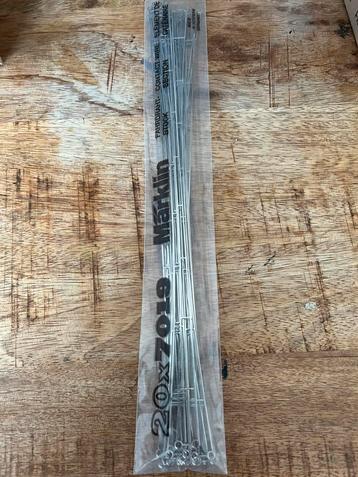 Märklin rijdraad 36 cm, 7019 beschikbaar voor biedingen