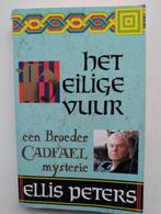Ellis Peters: HET HEILIGE VUUR, Gelezen, Ophalen of Verzenden, Nederland, Peters