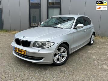 BMW 1-serie 118i Business Line NAVI LEER AUT PDC beschikbaar voor biedingen