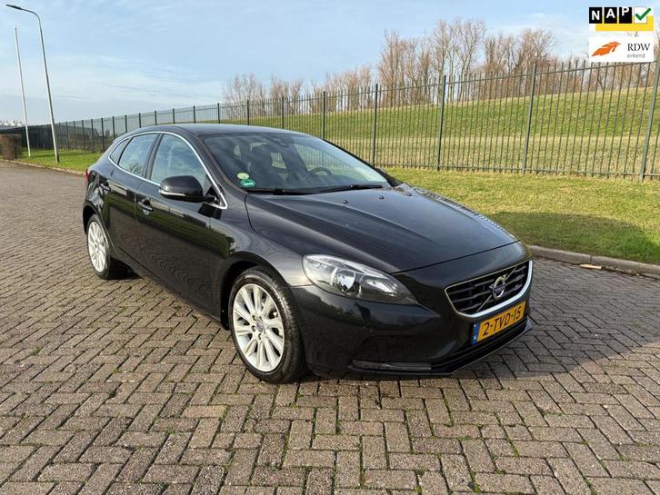 Volvo V40 1.6 D2 Summum, Auto's, Volvo, Bedrijf, Te koop, V40, ABS, Achteruitrijcamera, Airbags, Airconditioning, Alarm, Bluetooth