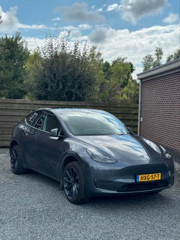 Tesla Model Y Long Range AWD 2023, Midnight Silver, Trekhaak beschikbaar voor biedingen