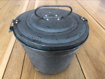 Oude poffert, 15 cm hoog en diameter 19 cm beschikbaar voor biedingen