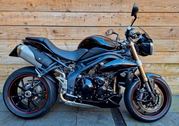 Org NLD TRIUMPH SPEED TRIPLE 1050 met ABS 2015 Speedtriple, Motoren, Motoren | Triumph, Bedrijf, Naked bike, meer dan 35 kW, 3 cilinders