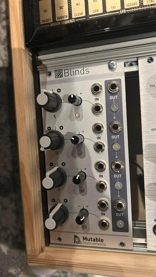 Blinds Mutable Instruments Original, Muziek en Instrumenten, Synthesizers, Zo goed als nieuw, Overige aantallen, Overige merken