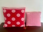 Mooie dubbelzijdige sierkussens Room Seven en hartje, Ophalen of Verzenden, Zo goed als nieuw, Kleed of Kussen