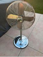 Koenic Statiefventilator - Overbodig, Ophalen of Verzenden, Ventilator met afstandsbediening, Gebruikt, Statiefventilator