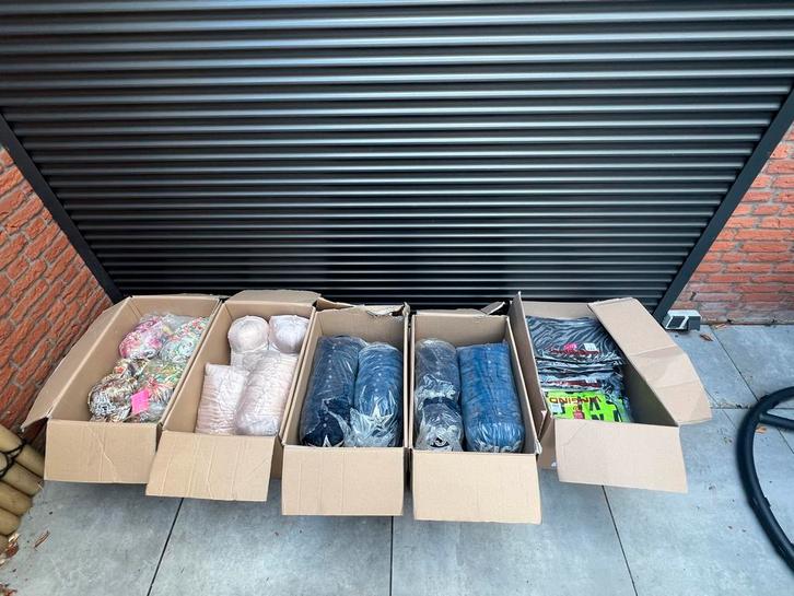 Partij petten en tasjes, Kleding | Dames, Hoeden en Petten, Nieuw, Pet, One size fits all, Ophalen