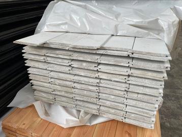 Douglas sponningplank wit gespoten - 18x195 mm - 400cm beschikbaar voor biedingen