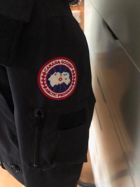 Canada Goose Parka maat M warme winter jas, Kleding | Dames, Jassen | Winter, Zo goed als nieuw, Maat 38/40 (M), Blauw, Ophalen of Verzenden