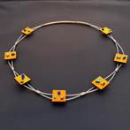 Handgemaakte glazen ketting, Sieraden, Tassen en Uiterlijk, Kettingen, Ophalen of Verzenden, Nieuw, Oranje, Overige materialen