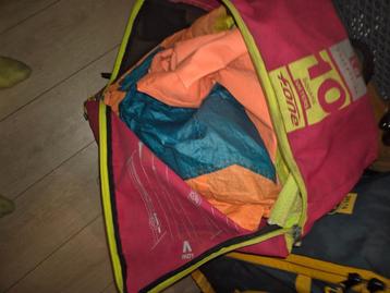 Fone kite 10m met bar en.board..morgen 10de allen in Harns beschikbaar voor biedingen