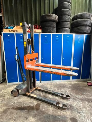 Nette Kentruck Stapelaar - 1200kg Hefvermogen beschikbaar voor biedingen