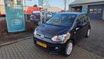 Volkswagen Up! 1.0 high up! BlueMotion Automaat l Lage km st, Auto's, Stof, Gebruikt, 4 stoelen, Zwart